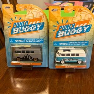 Jada Punch Buggy Slug Bug Volkswagen T1 Van Bus X 2 Ski Themed 1/64 Toy Car